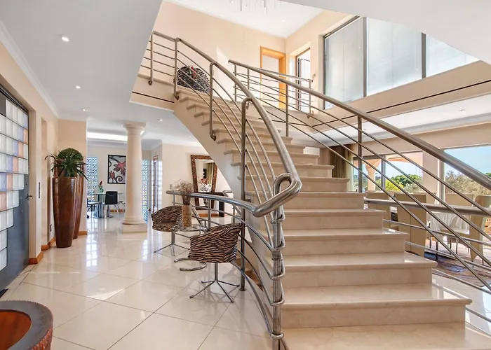 Villa Sunshine Em *