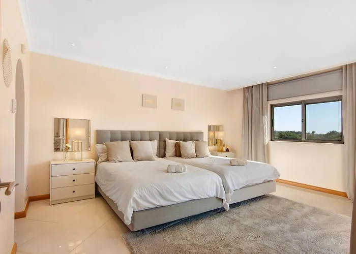 Villa Sunshine Em *